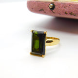 18ct Yellow Gold Baguette Cut Natural Green Tourmaline Cocktail Ring Vintage