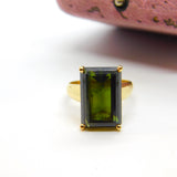 18ct Yellow Gold Baguette Cut Natural Green Tourmaline Cocktail Ring Vintage