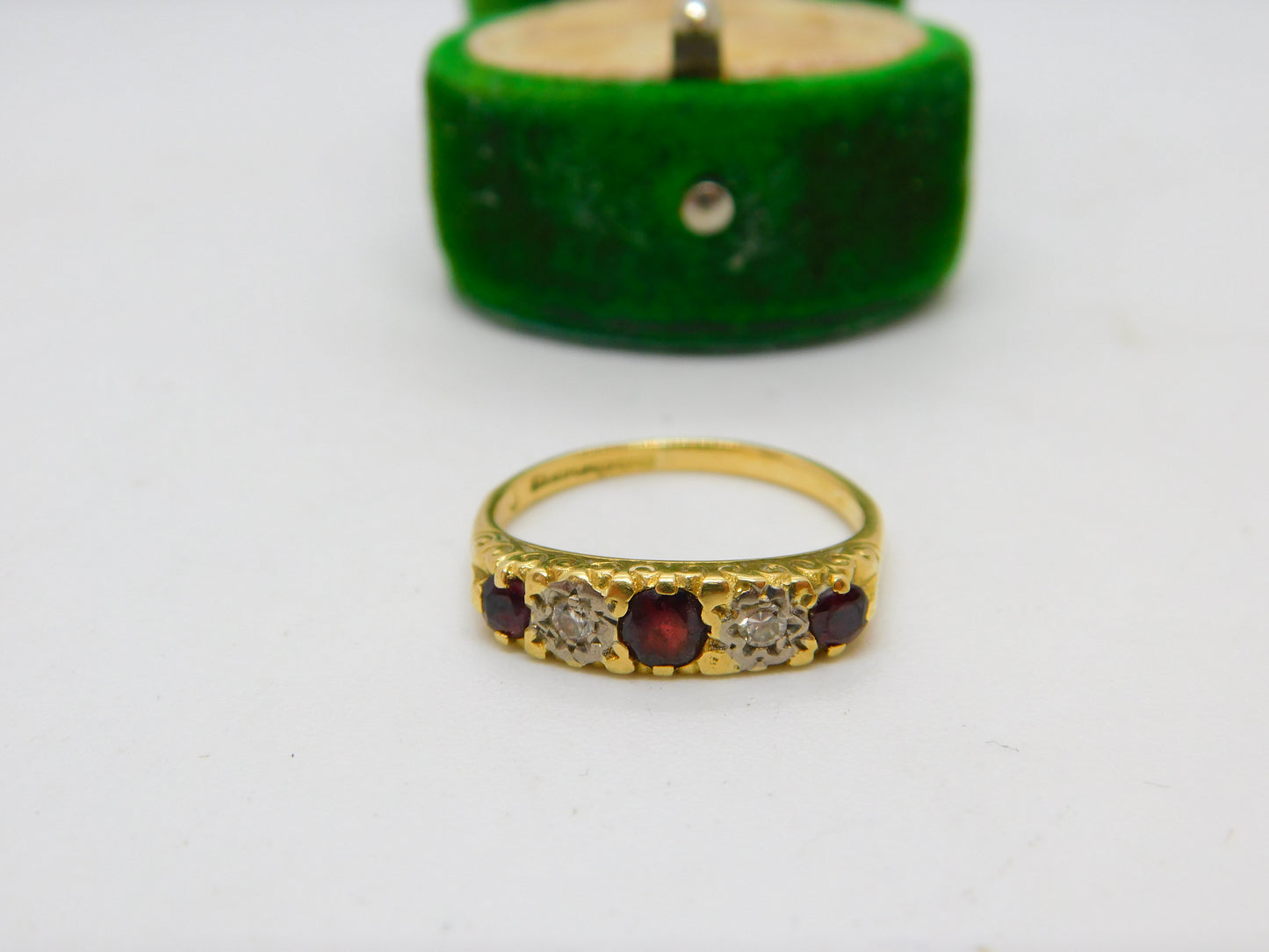 18ct Yellow Gold, Garnet & Diamond Victorian Style Boat Ring Vintage 1973