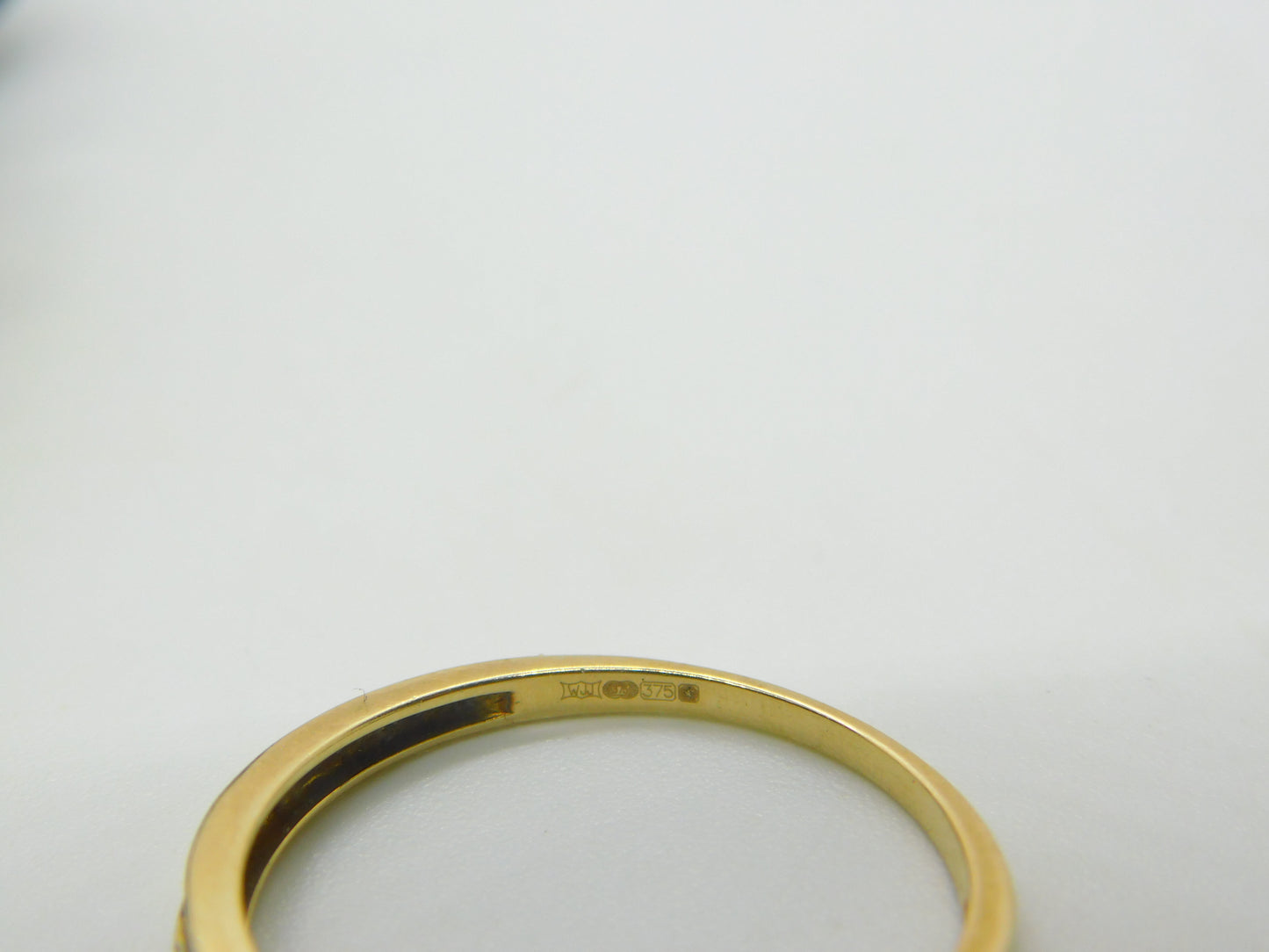 9ct Yellow Gold Illusion Set Diamond Solitaire Ring Vintage c1990 London