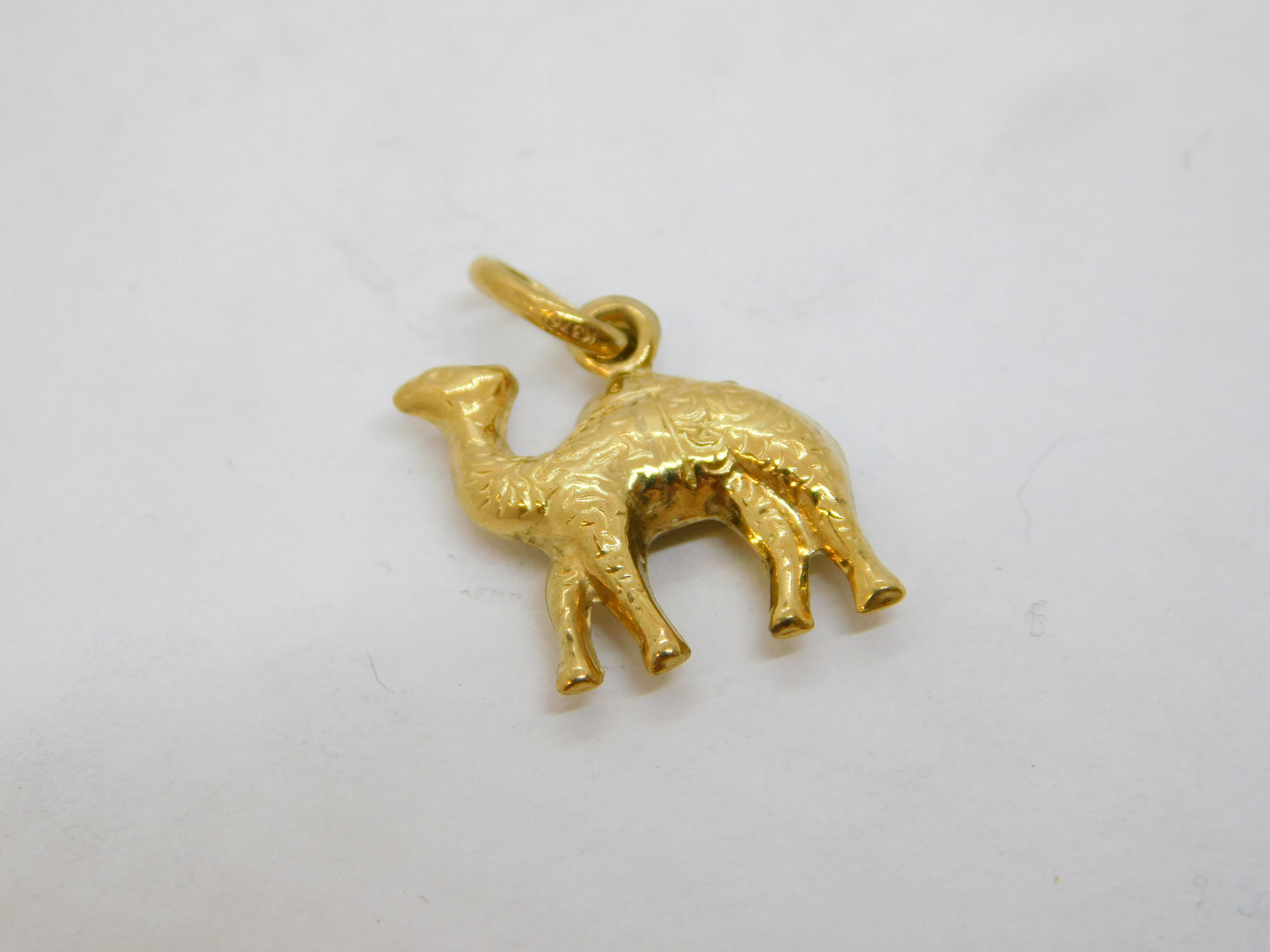 9ct Yellow Gold Walking Camel Charm Pendant Vintage c1970