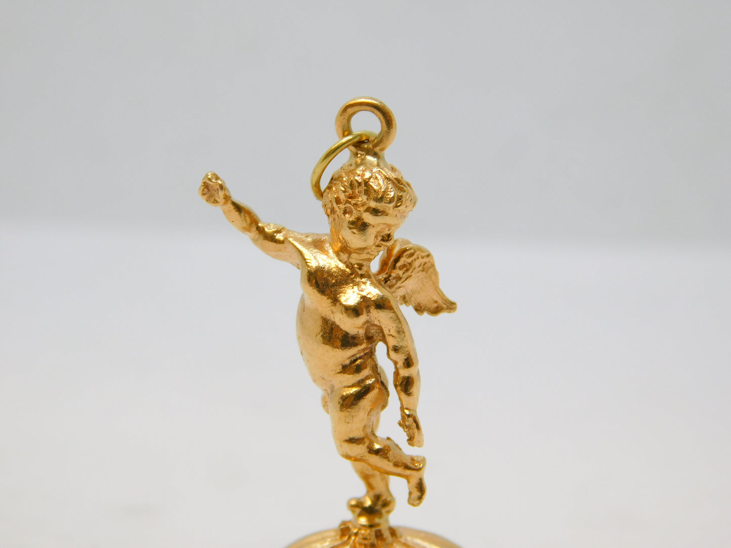 9ct Yellow Gold Large Winged Cherub Onyx Set Fob Pendant Vintage 1974 London