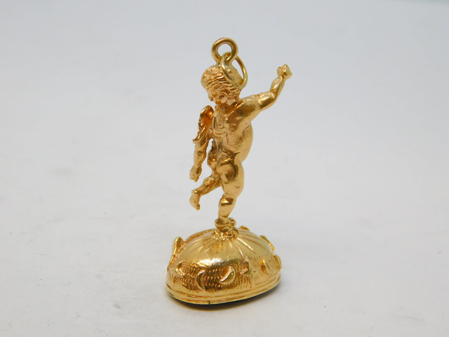 9ct Yellow Gold Large Winged Cherub Onyx Set Fob Pendant Vintage 1974 London
