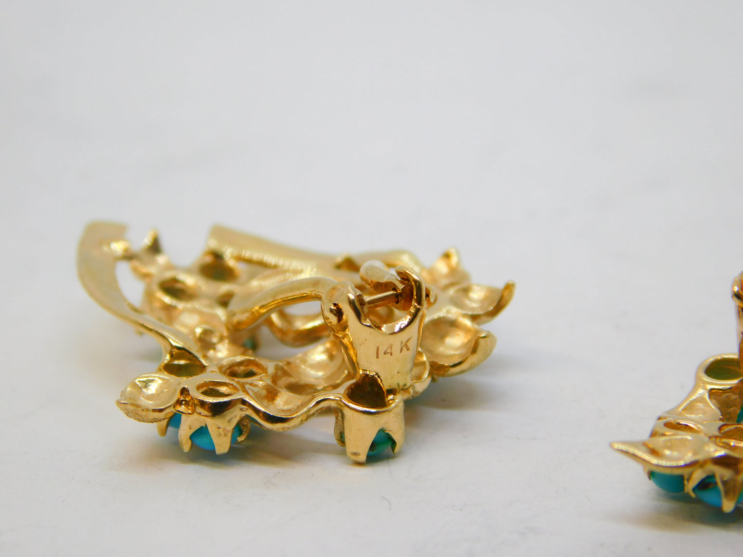 14ct Yellow Gold Turquoise Set Floral Clip-On Earrings Vintage c1970 Continental