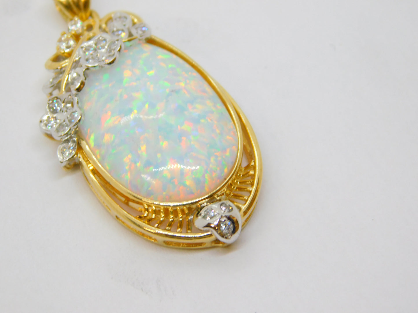 14ct Yellow Gold, White Opal & White Spinel Floral Drop Pendant Vintage c1970