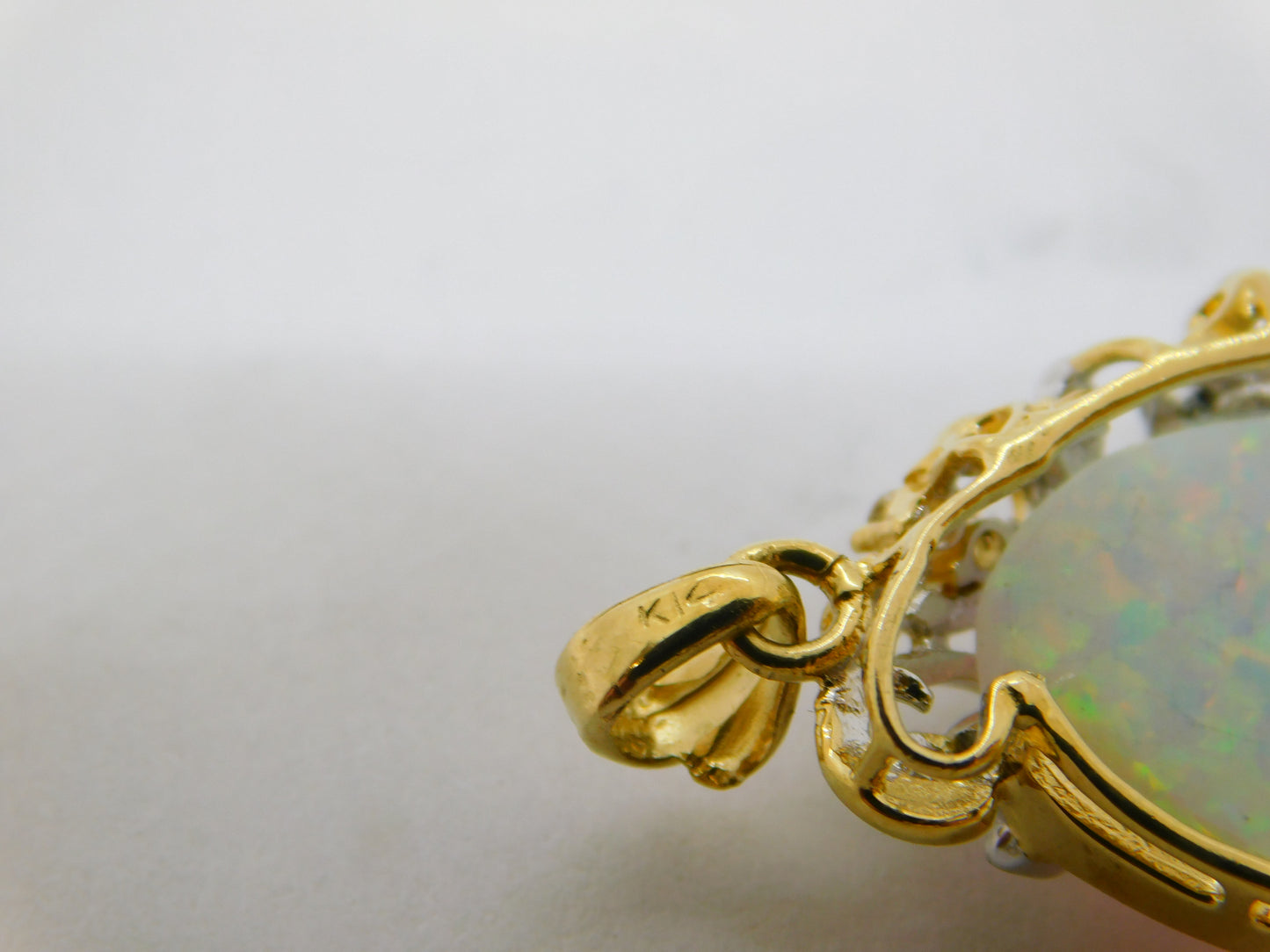 14ct Yellow Gold, White Opal & White Spinel Floral Drop Pendant Vintage c1970