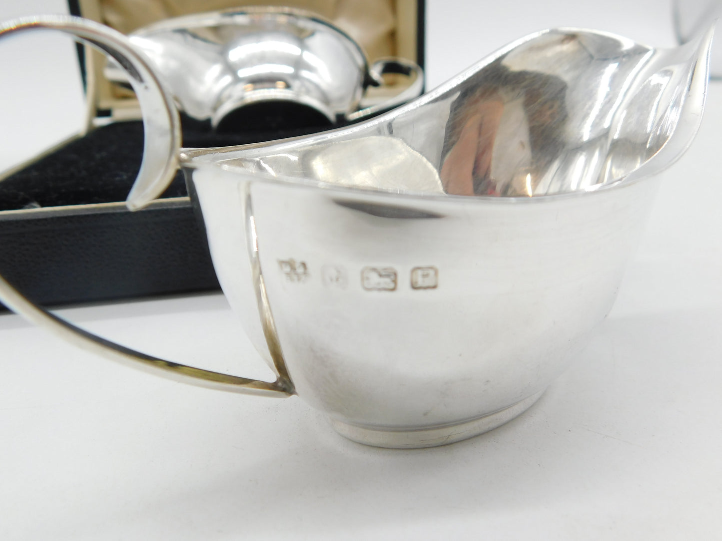 Boxed Pair of Sterling Silver Sauce Boats Antique 1939 Birmingham Art Deco