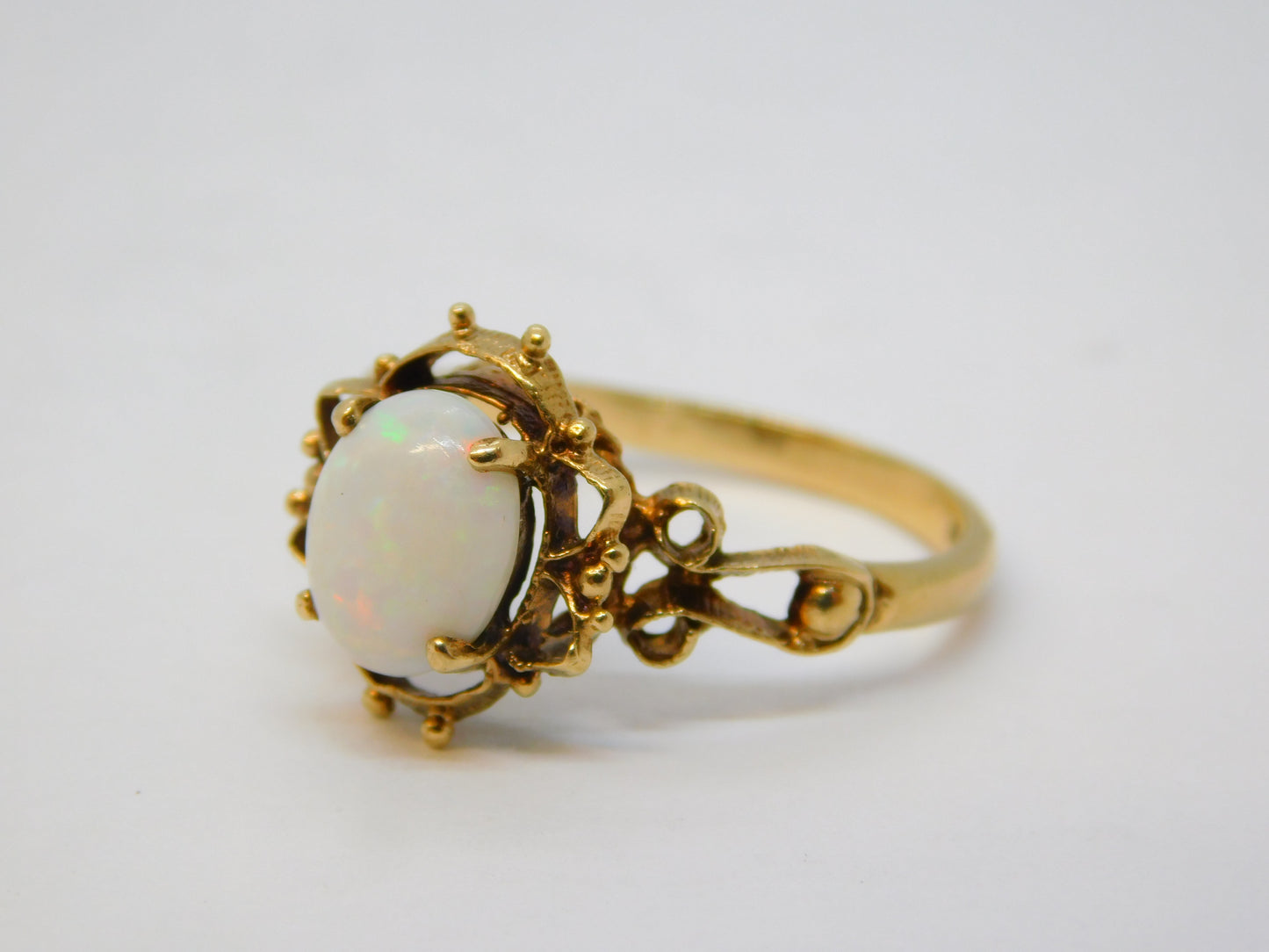 9ct Yellow Gold, Cabochon White Opal Set Floral Dress Ring Antique 1949 Deco