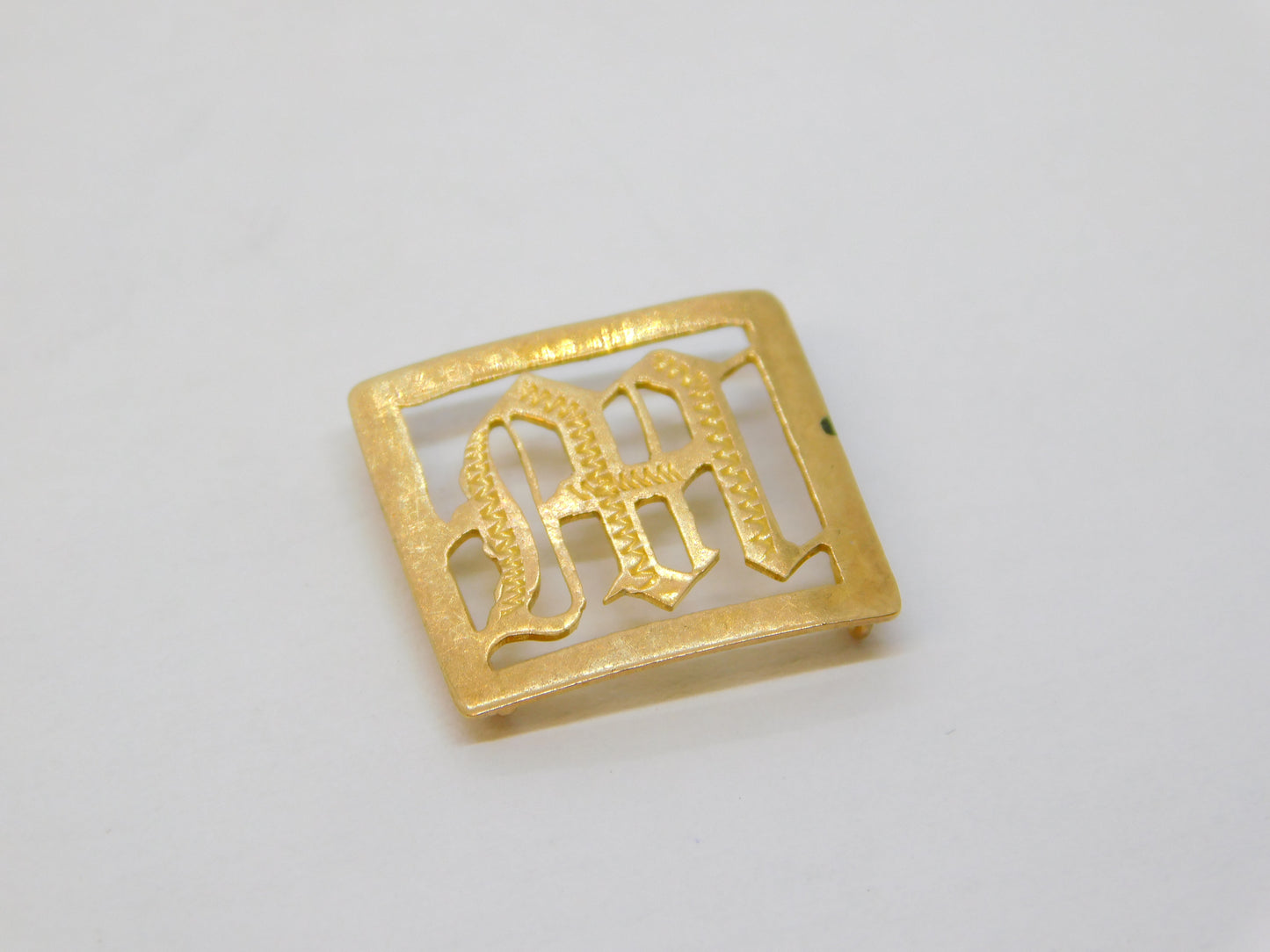 Victorian 9ct Yellow Gold 'M' Initial Mourning Bracelet Charm Antique c1900