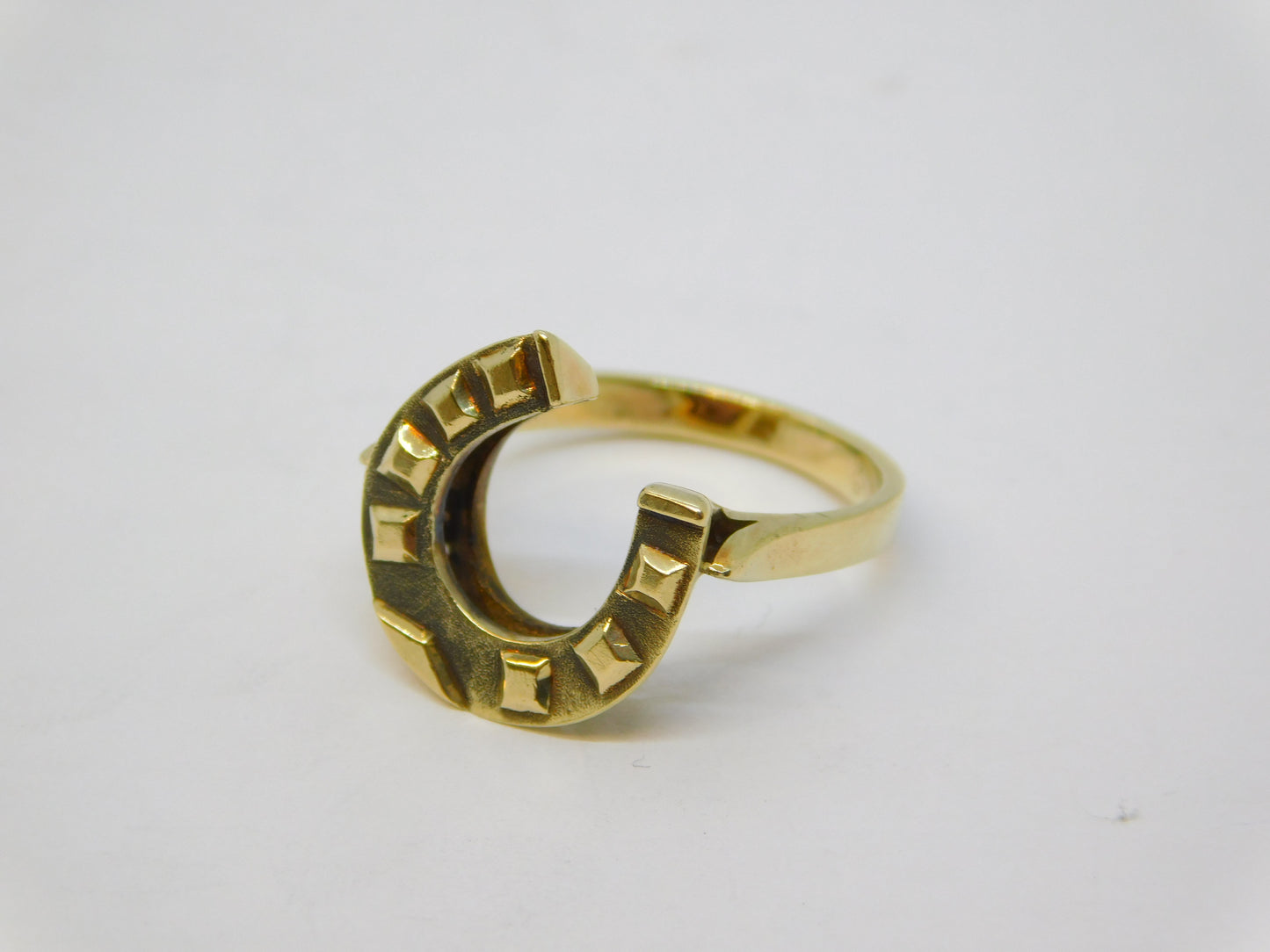 14ct Yellow Gold Lucky Horseshoe Dress Ring Vintage c1970 Continental