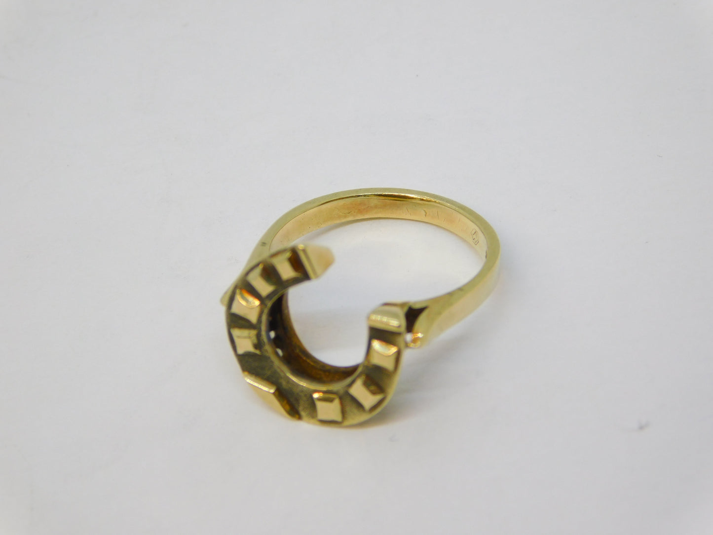 14ct Yellow Gold Lucky Horseshoe Dress Ring Vintage c1970 Continental