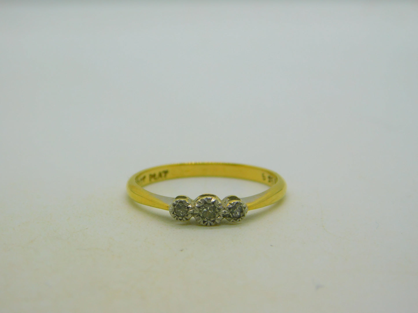 18ct Yellow Gold & Three-Stone Diamond Dress Ring Antique c1920 Art Deco