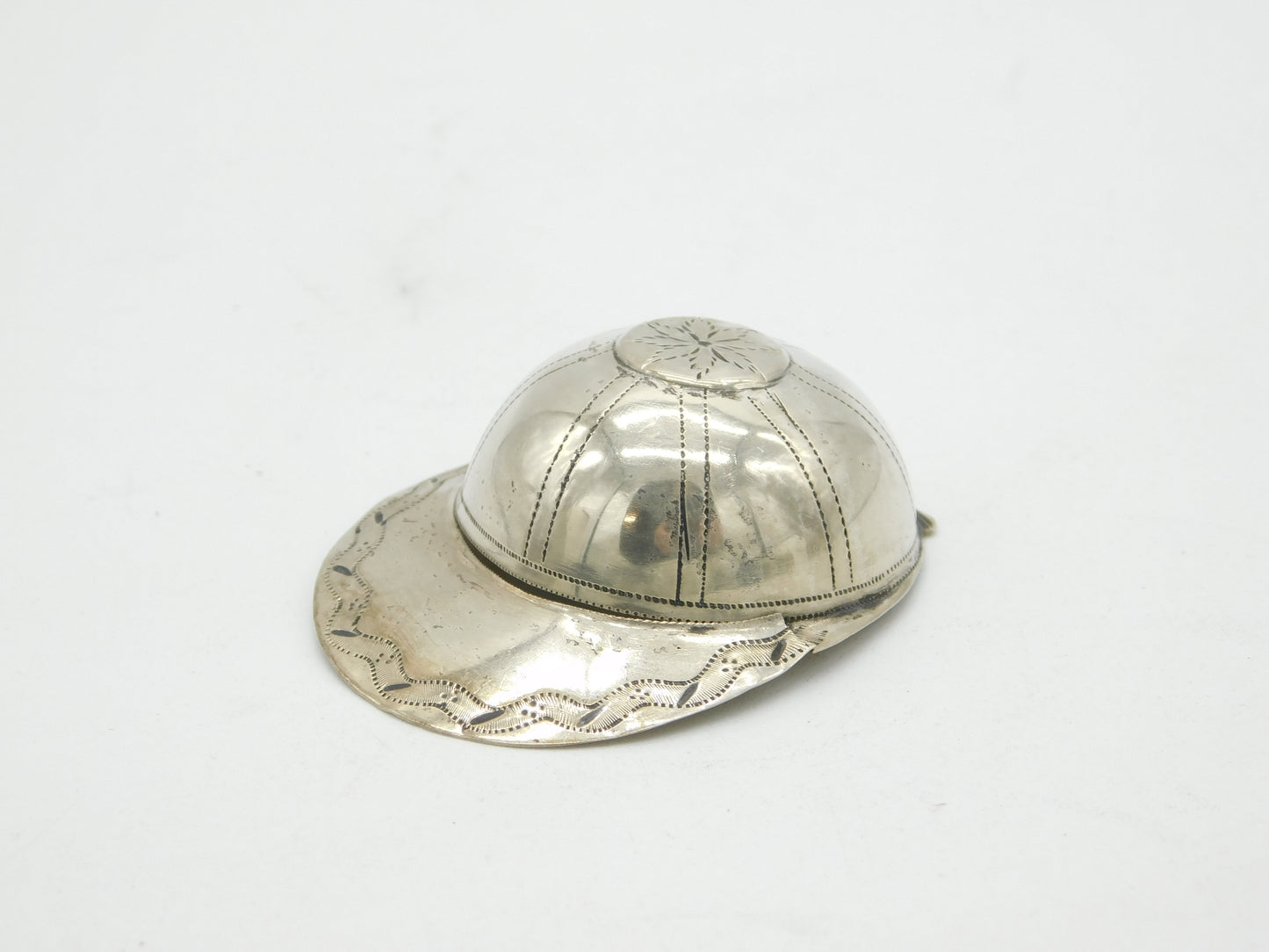 George III Sterling Silver Novelty Jockey Cap Tea Caddy Spoon Antique 1799 AF
