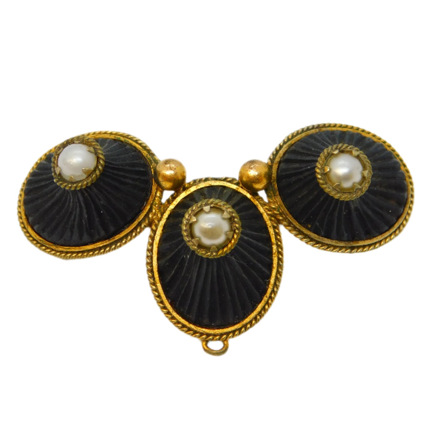 Grand Tour George IV Yellow Metal, Carved Lava, Pearl Brooch Antique c1830