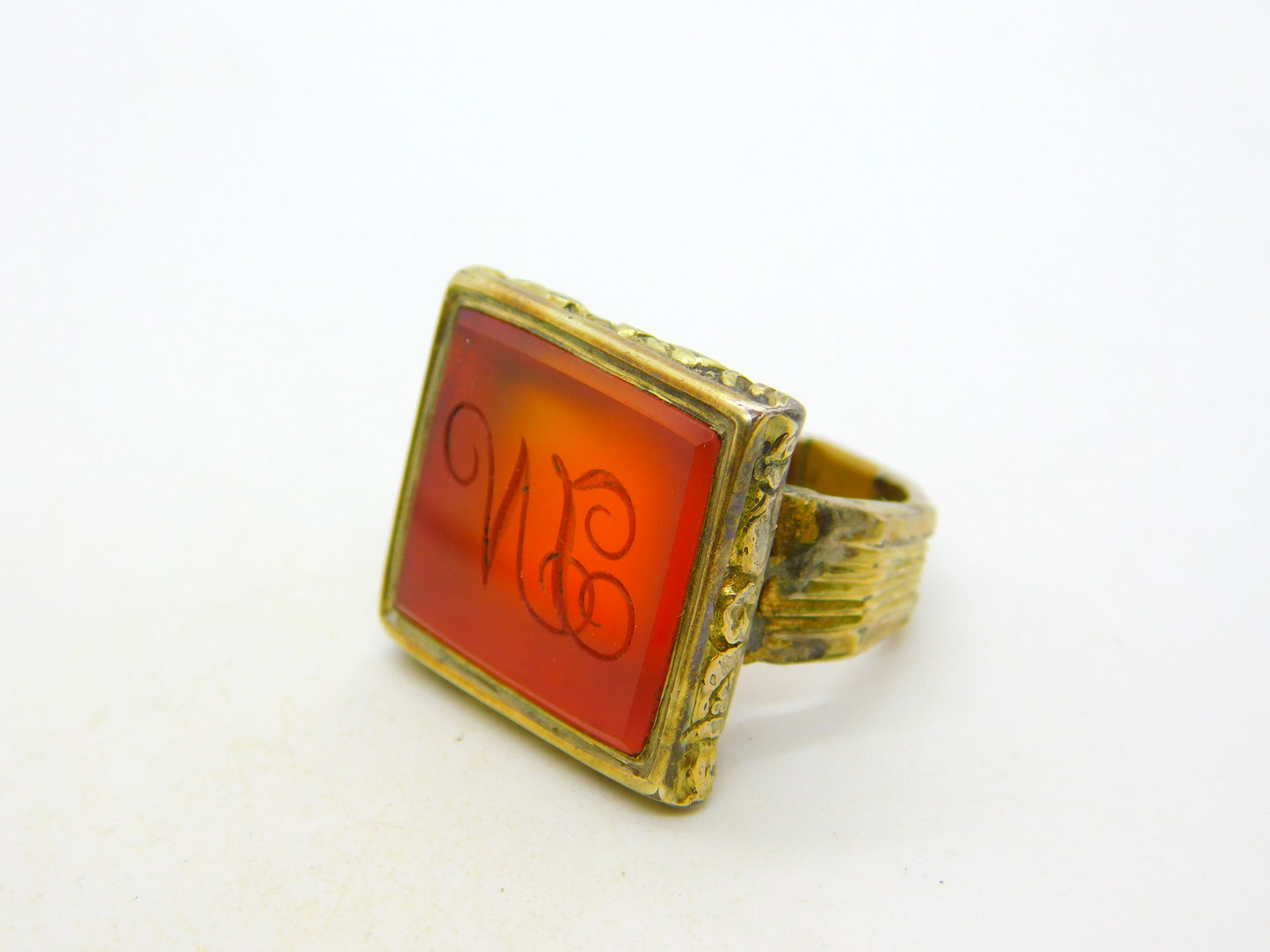 George III 9ct Gold, Carnelian Agate 'VL' Initial Seal Signet Ring Antique c1790