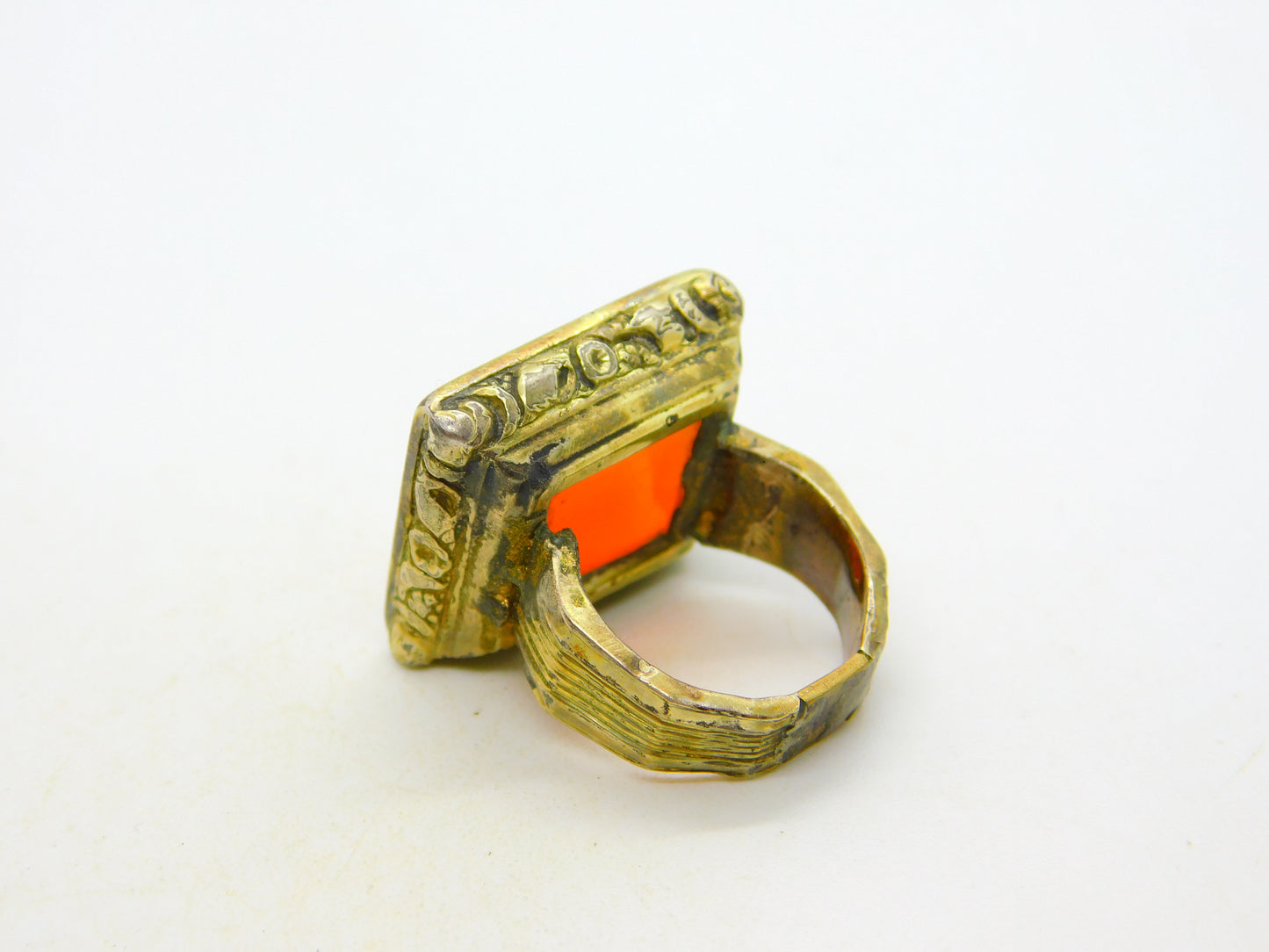 George III 9ct Gold, Carnelian Agate 'VL' Initial Seal Signet Ring Antique c1790