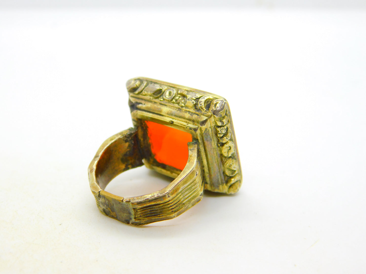 George III 9ct Gold, Carnelian Agate 'VL' Initial Seal Signet Ring Antique c1790