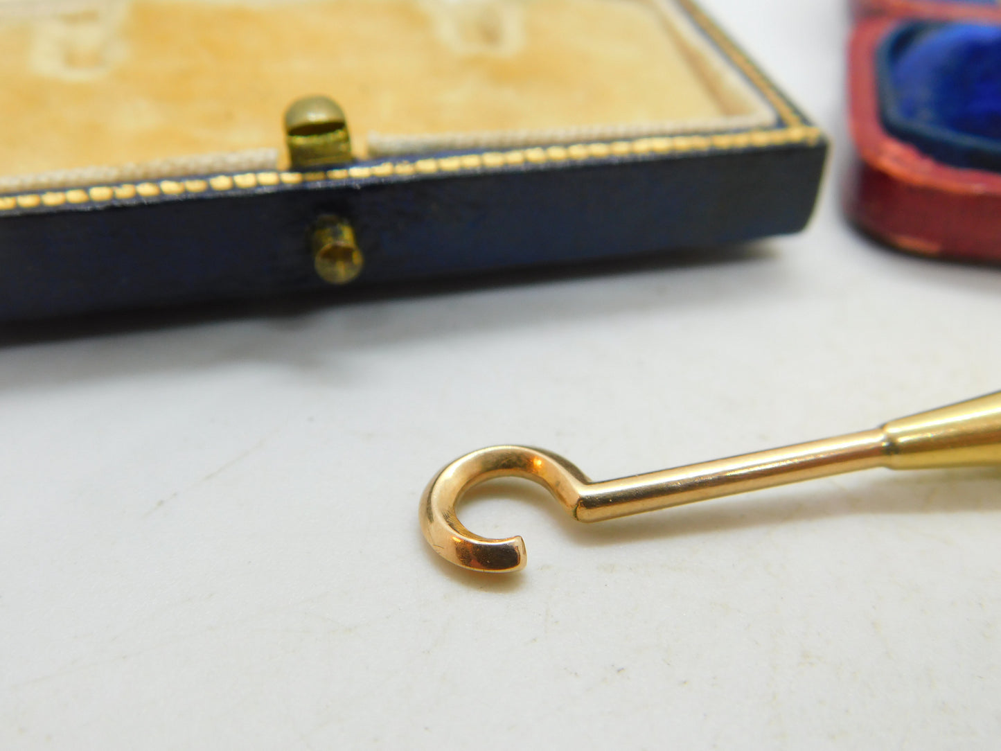 Victorian 15ct Yellow Gold & Seed Pearl Button Hook Fob Pendant Antique c1890