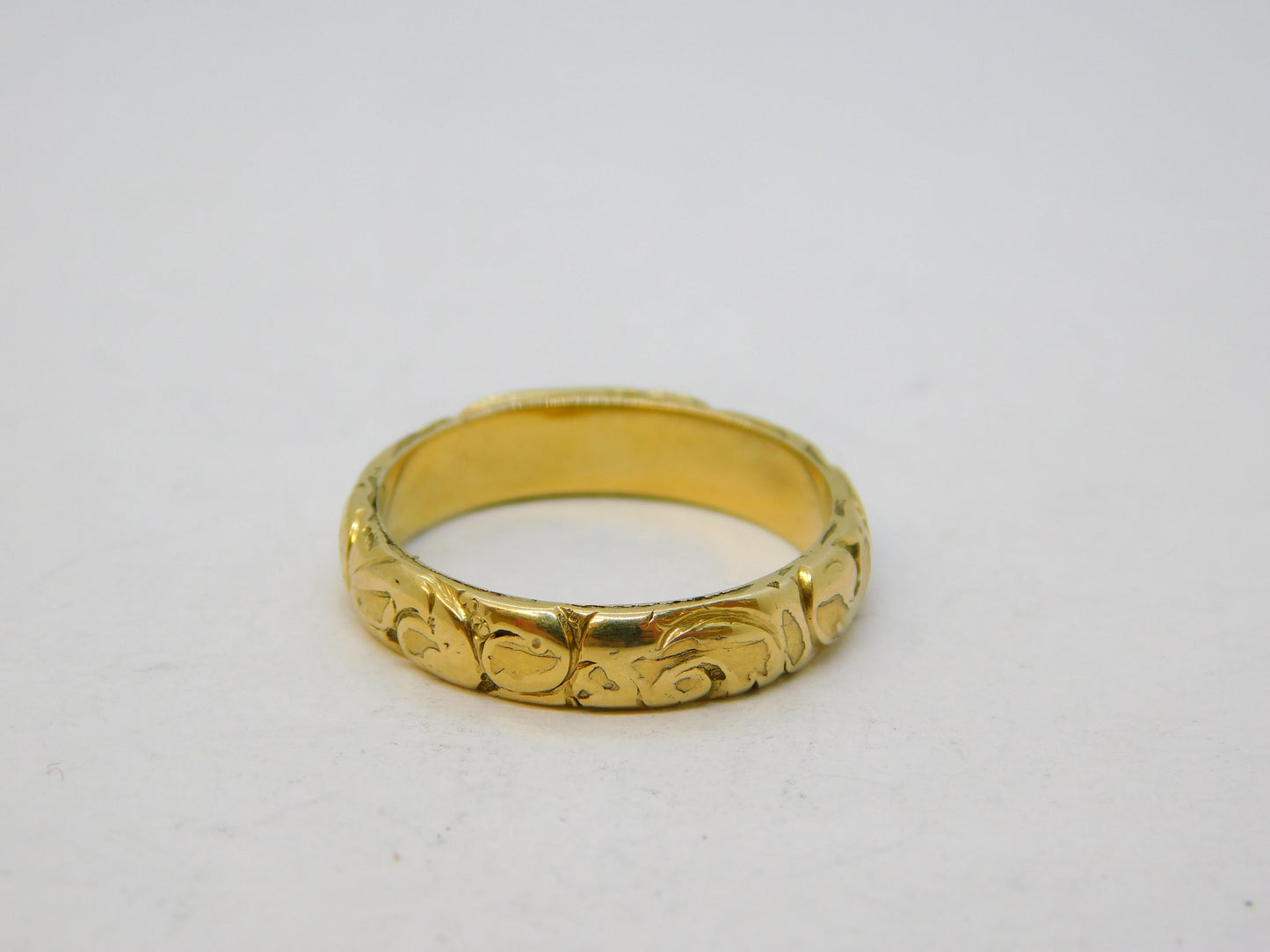George III Yellow Metal Floral Pattern Turquoise Band Ring Antique c1800