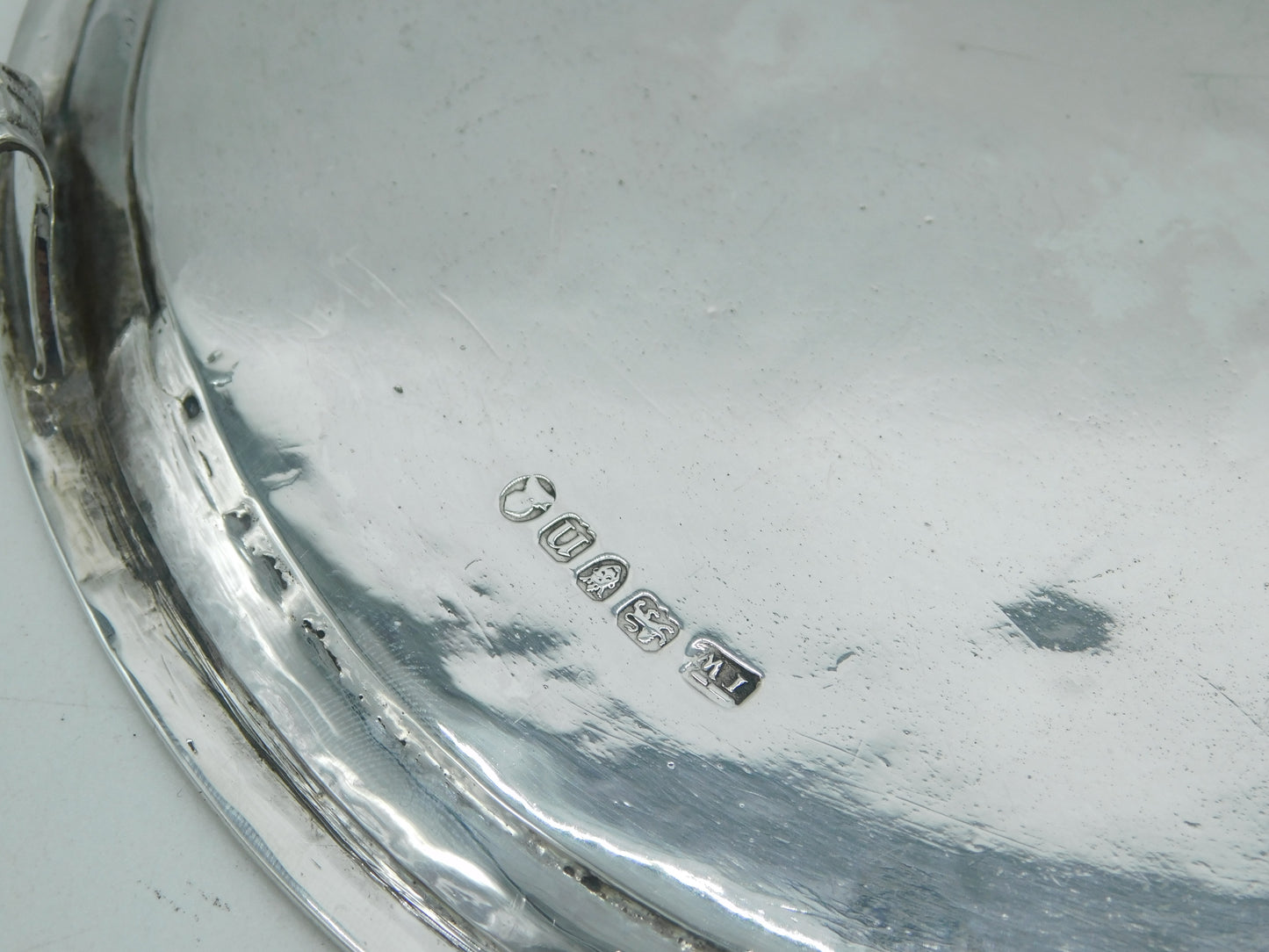 George III Sterling Silver Dog Crest Teapot Stand Antique 1788 London