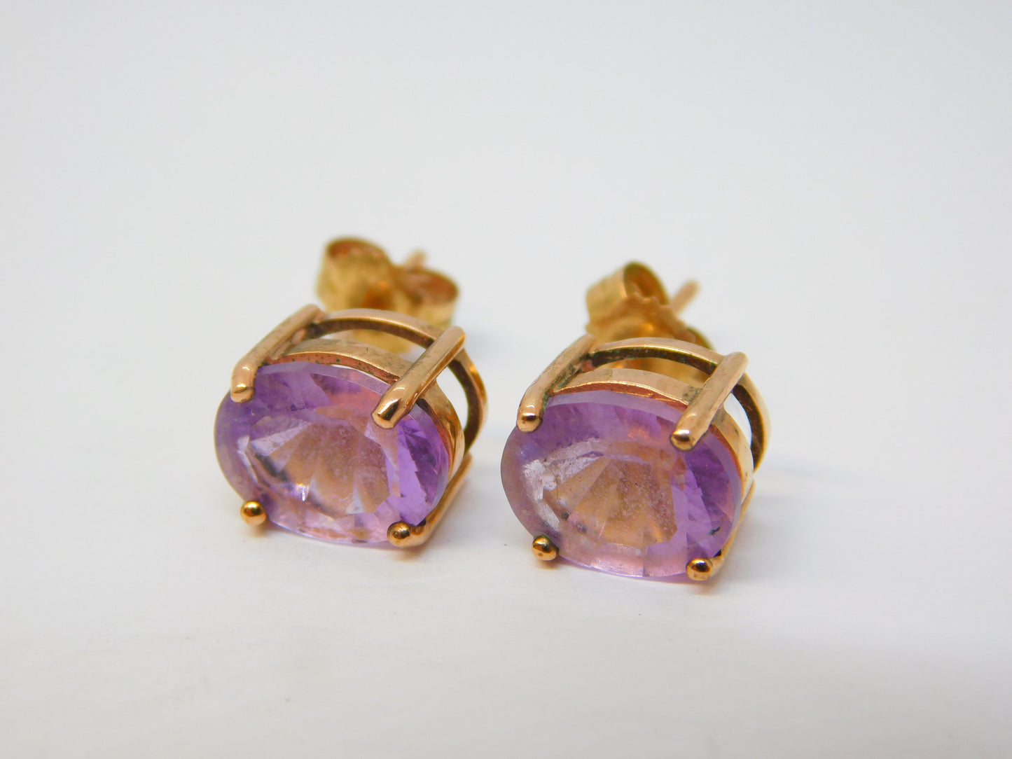 9ct Yellow Gold Oval Cut Amethyst Stud Earrings Vintage 2007 Birmingham