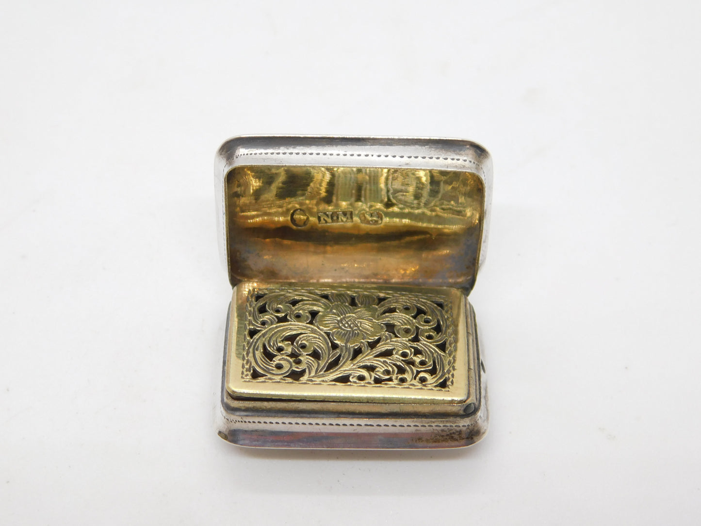 William IV Sterling Silver Vinaigrette Antique 1835 Birmingham Nathaniel Mills