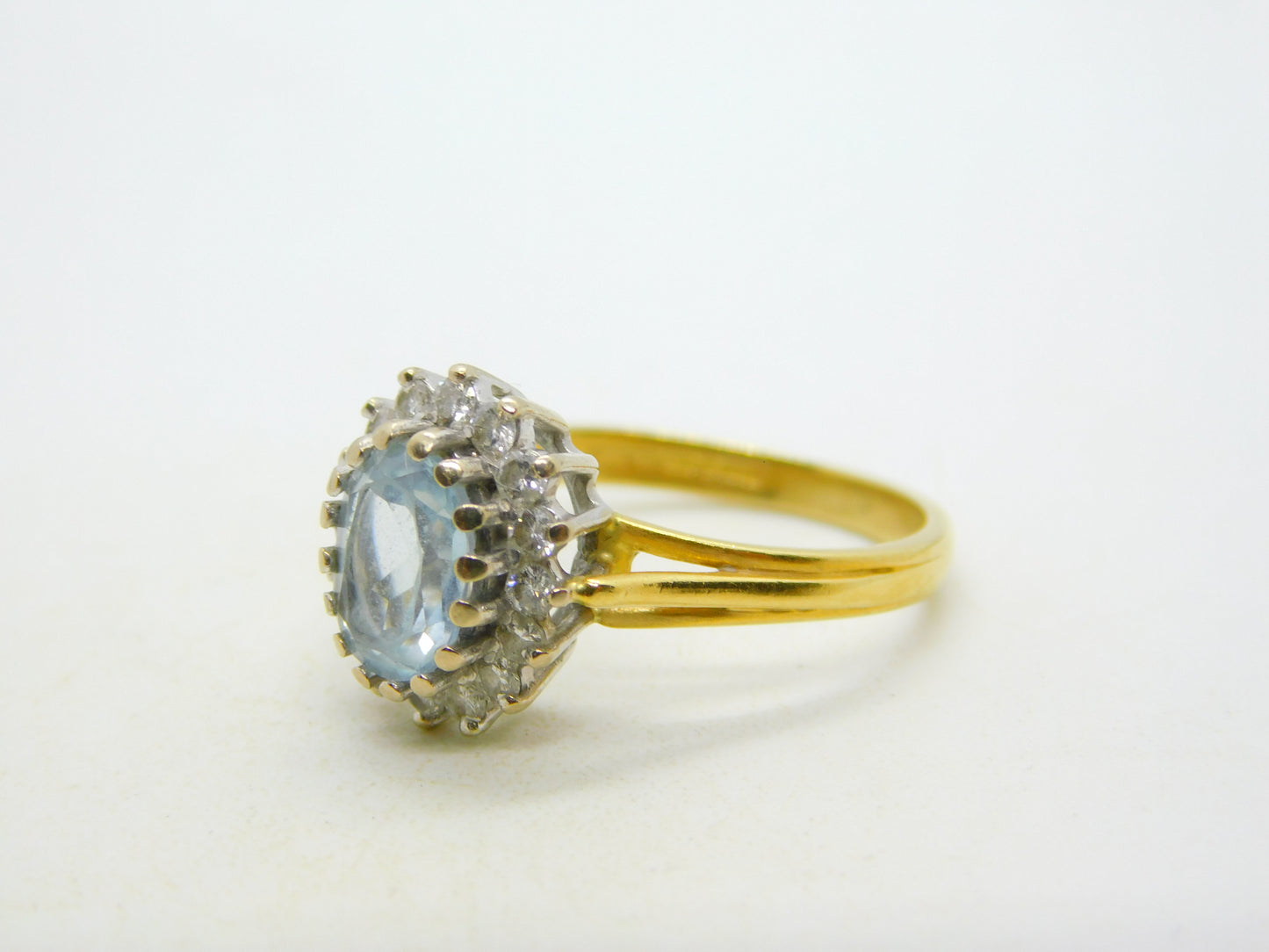 18ct Yellow Gold, 1ct Aquamarine & Diamond Engagement Ring Vintage c2000