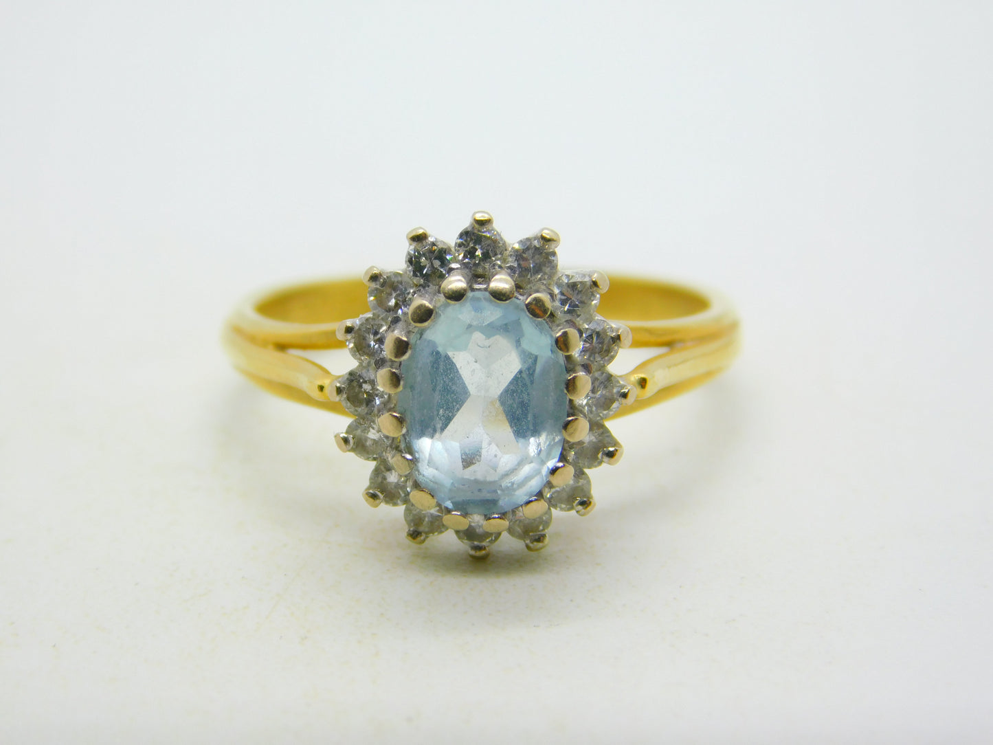 18ct Yellow Gold, 1ct Aquamarine & Diamond Engagement Ring Vintage c2000