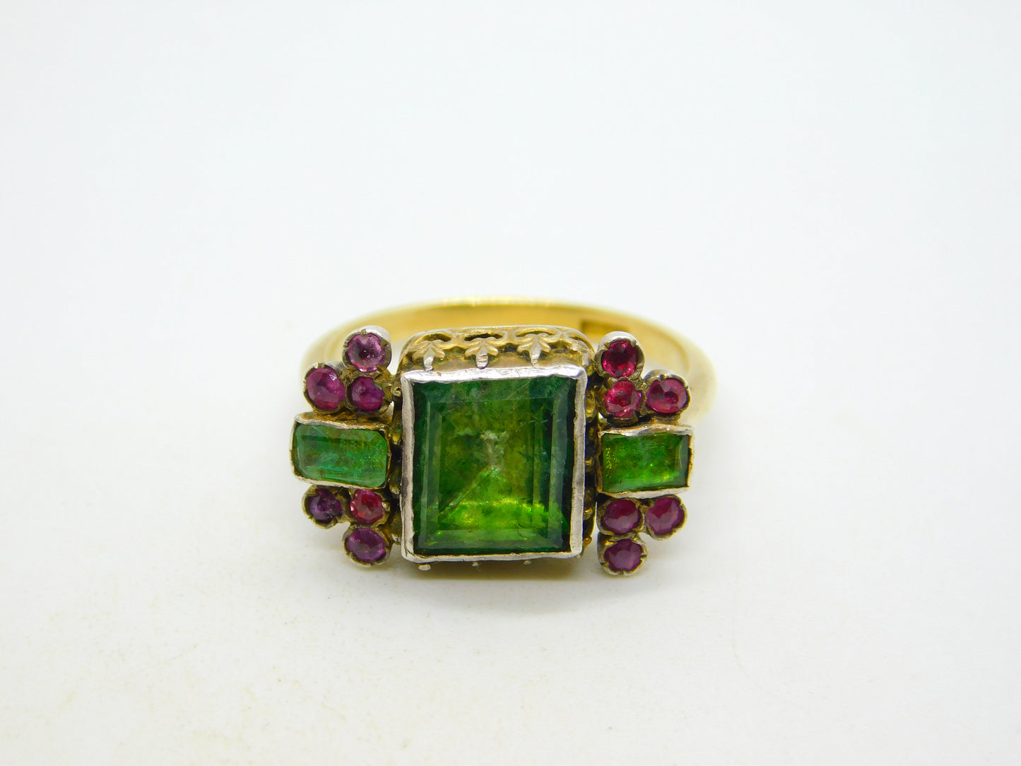 18th Century 18ct Gold, Green Paste, Ruby Mourning Ring Antique c1790 Georgian