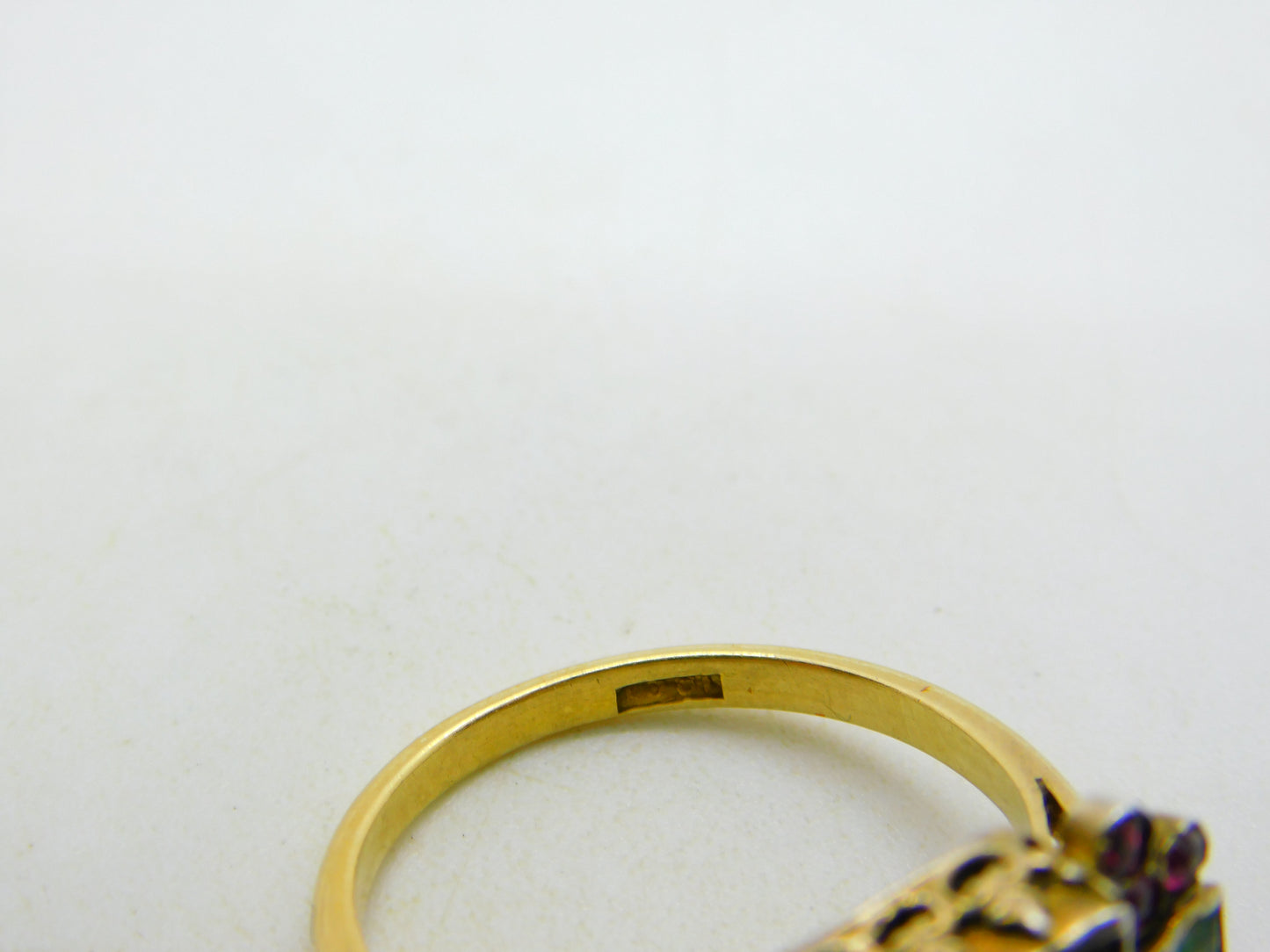 18th Century 18ct Gold, Green Paste, Ruby Mourning Ring Antique c1790 Georgian