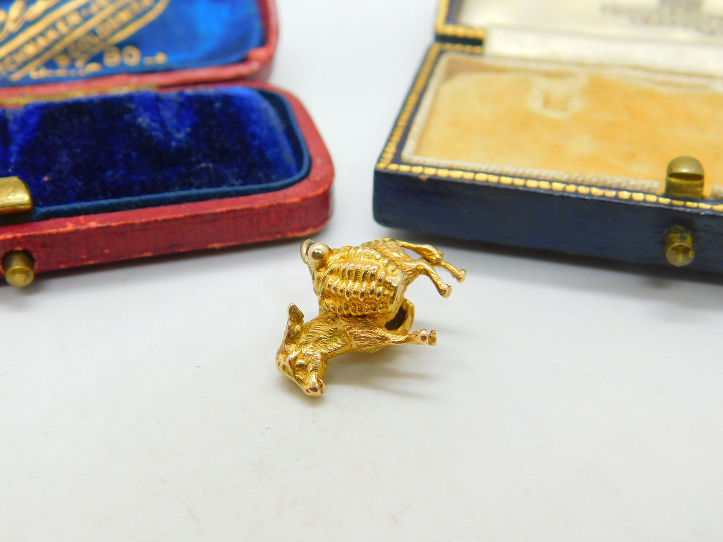 9ct Yellow Gold Donkey Carrying Baskets Charm Pendant Vintage 1982 Birmingham