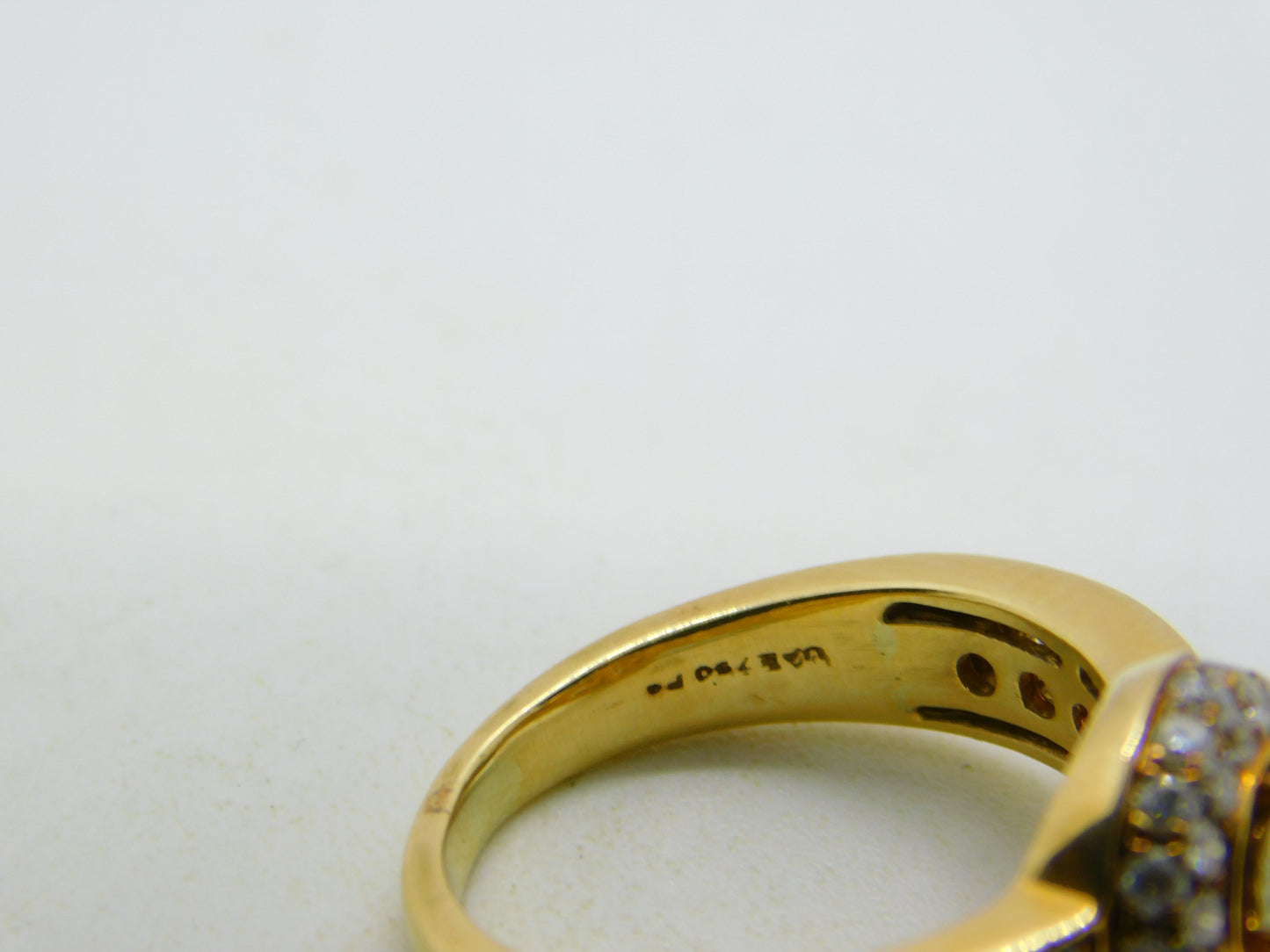 18ct Yellow Gold & 0.5ct Round Cut Diamond Halo Ring Vintage c2000