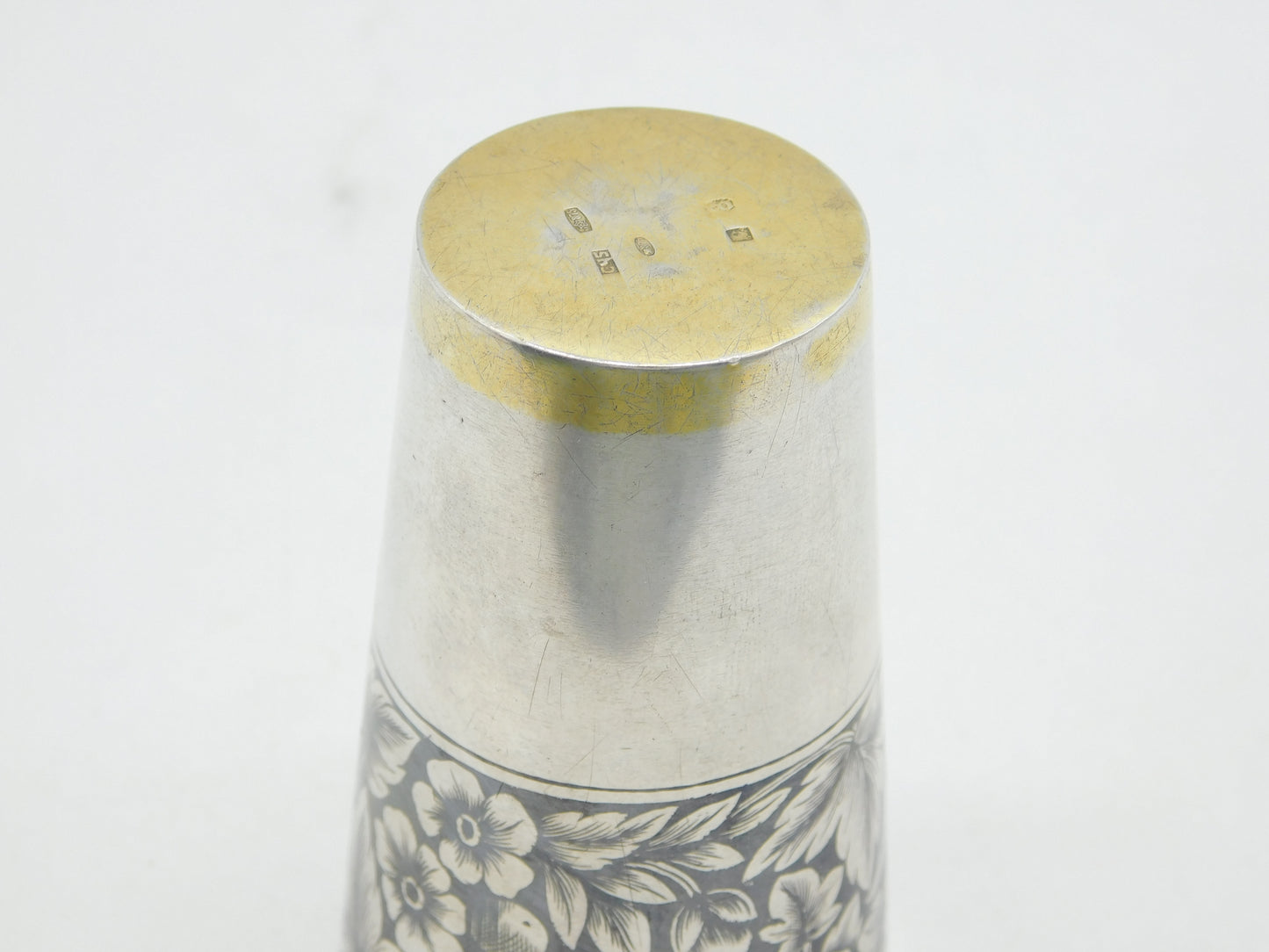 20th Century Russian .84 Zolotniks Silver Niello Enamel Beaker Antique c1920s