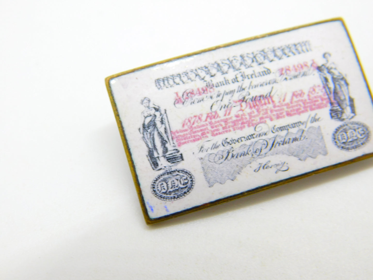Victorian Metal & Enamel Bank of Ireland One Pound Note Brooch Antique 1878
