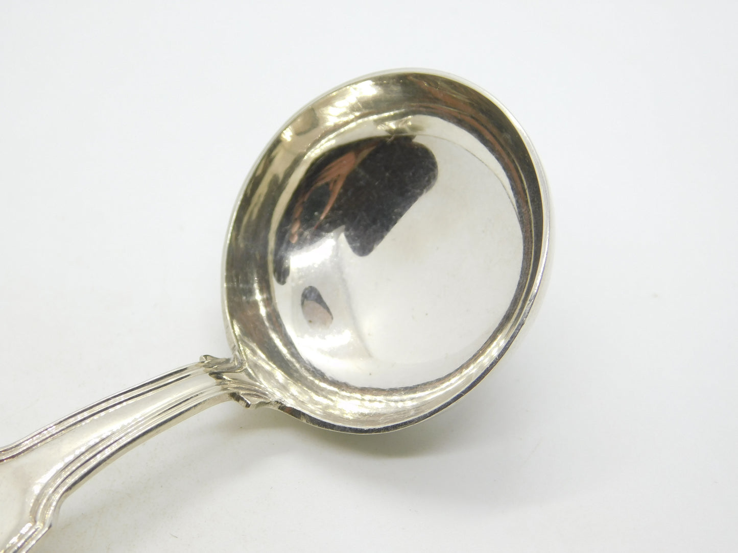 George III Sterling Silver Lion Crest Tea Caddy Spoon Antique 1807 London