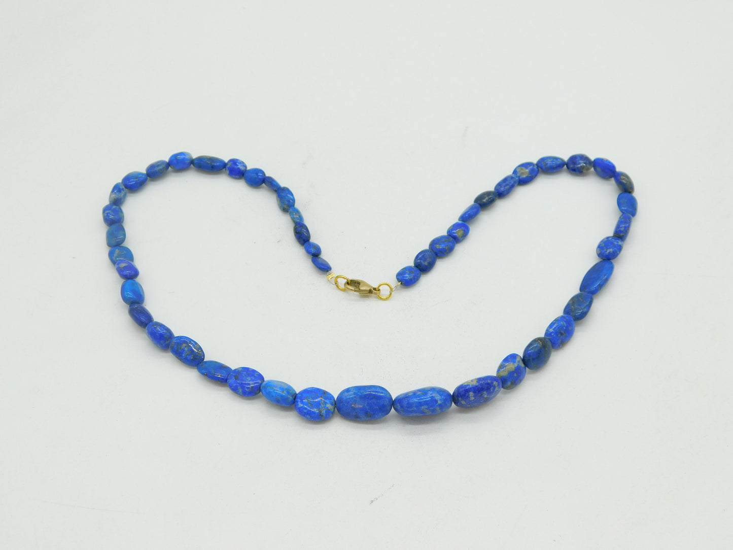 9ct Yellow Gold Graduating Lapis Lazuli Necklace Vintage c1970 46cm Length