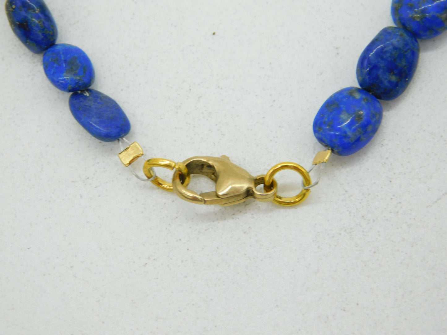9ct Yellow Gold Graduating Lapis Lazuli Necklace Vintage c1970 46cm Length