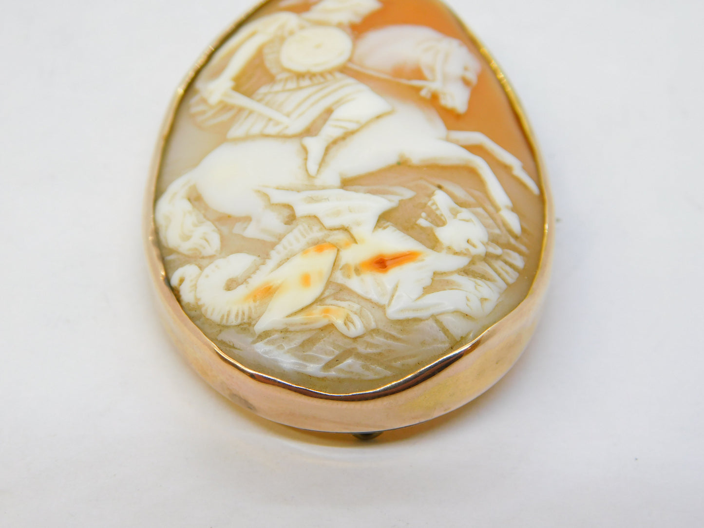 Victorian 9ct Gold Mounted St. George Slaying the Dragon Cameo Brooch Antique c1860