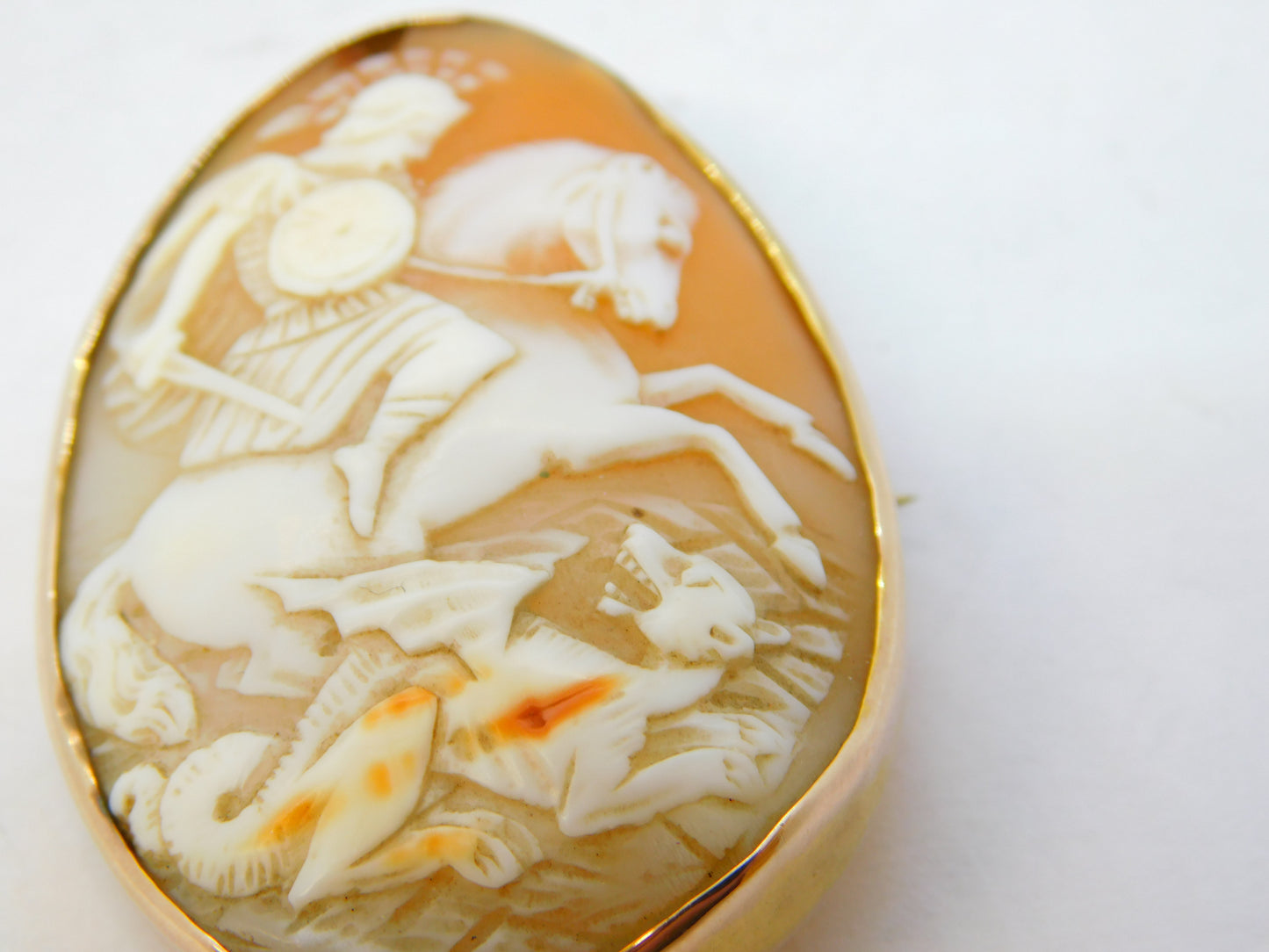 Victorian 9ct Gold Mounted St. George Slaying the Dragon Cameo Brooch Antique c1860