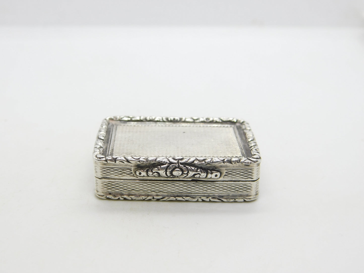 George IV Sterling Silver Floral Pattern Vinaigrette Antique 1822 London