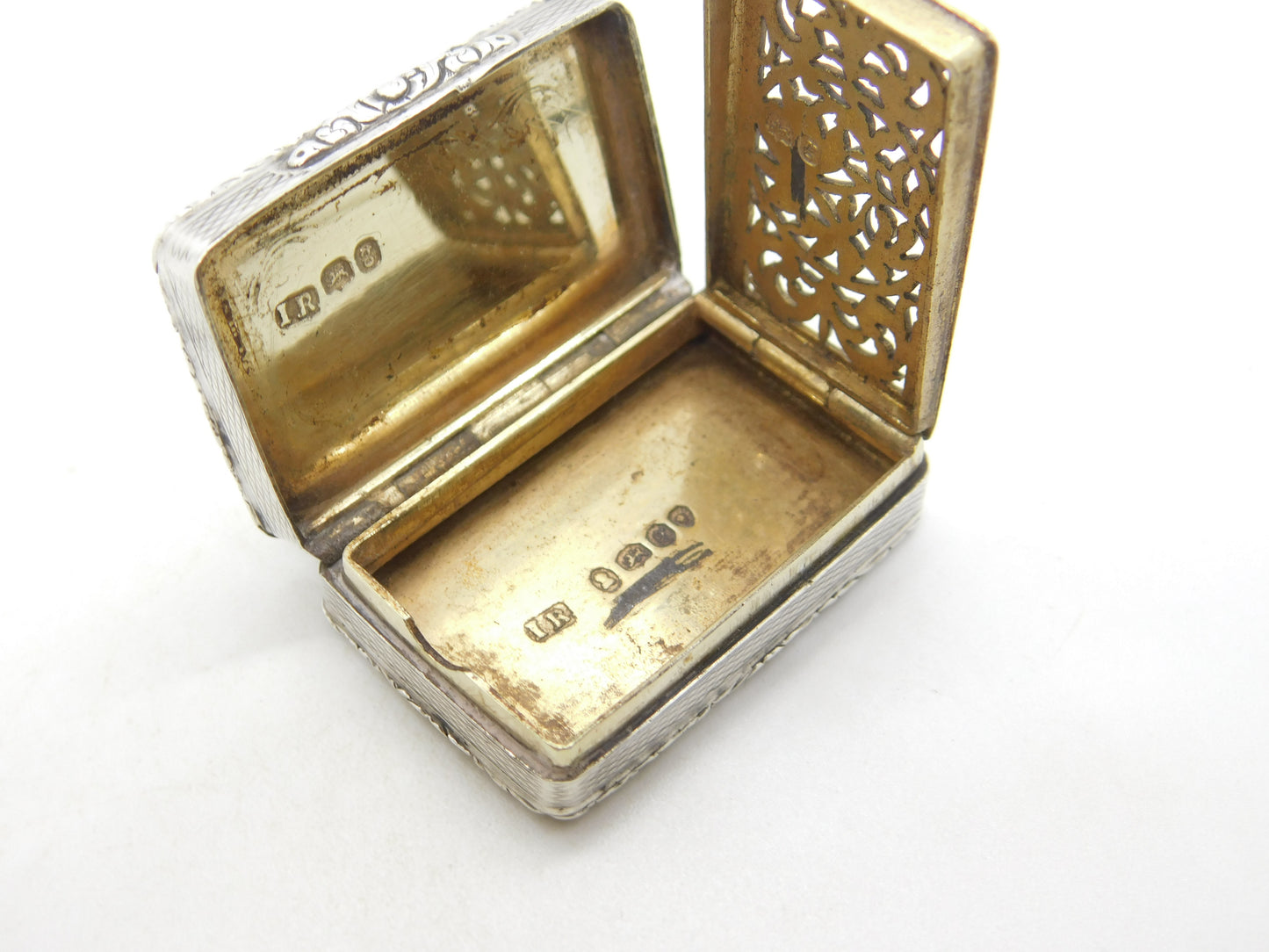 George IV Sterling Silver Floral Pattern Vinaigrette Antique 1822 London