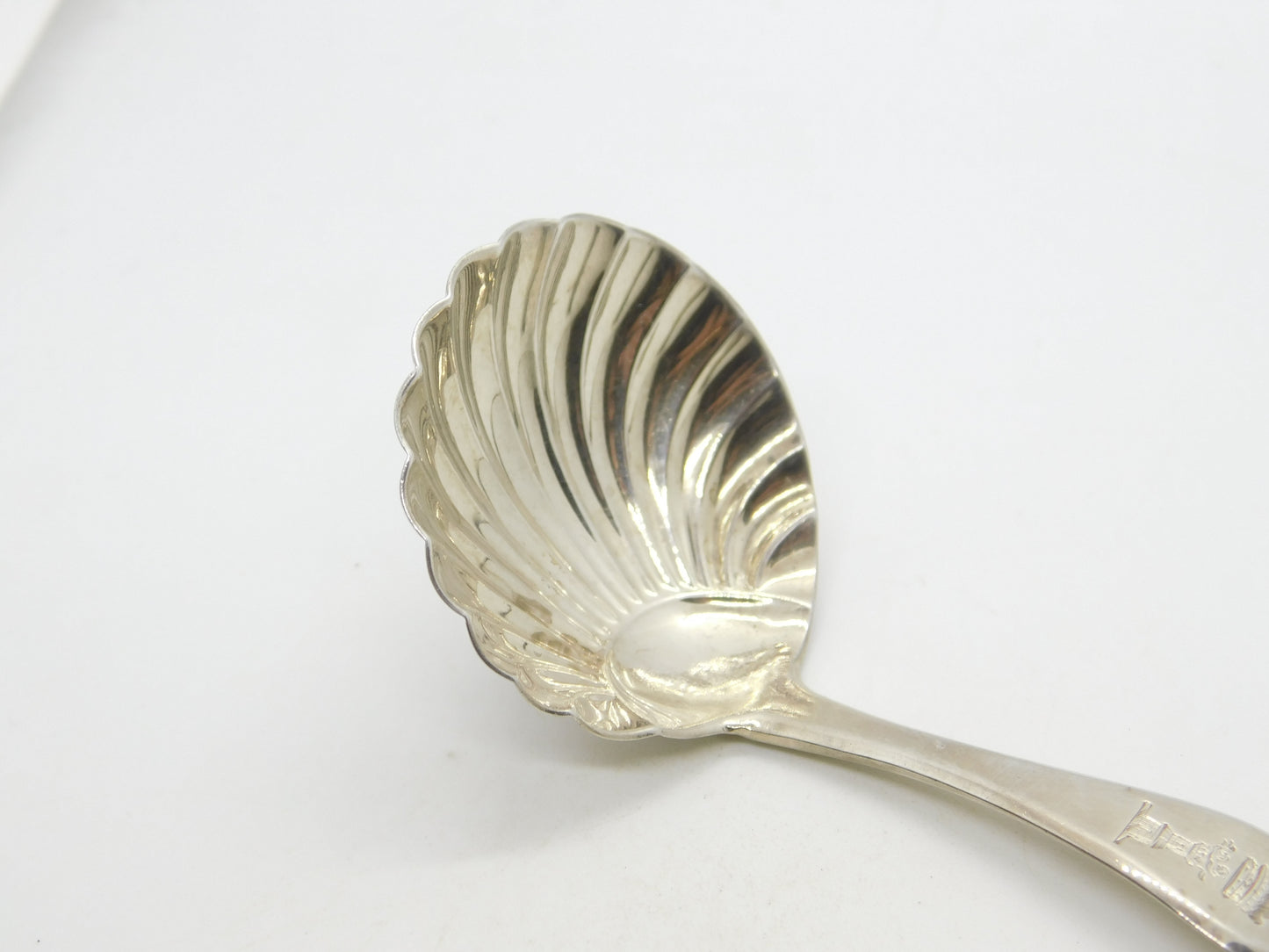 George III Sterling Silver Regal Crest Tea Caddy Spoon Antique 1801 London