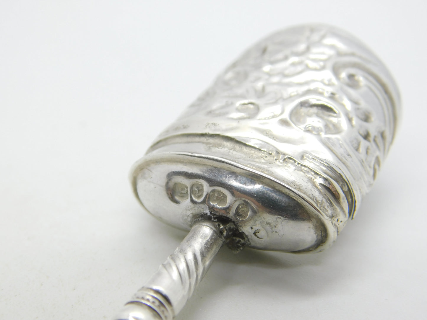 George III Sterling Silver Mother of Pearl Floral Tea Caddy Spoon Antique 1813 Birmingham