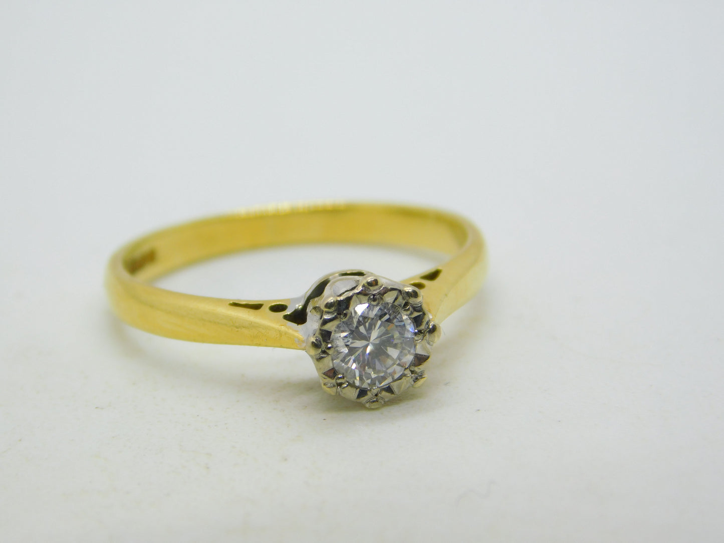 18ct Yellow Gold & 0.25ct Brilliant Cut Diamond Solitaire Ring Vintage 1992 Birmingham