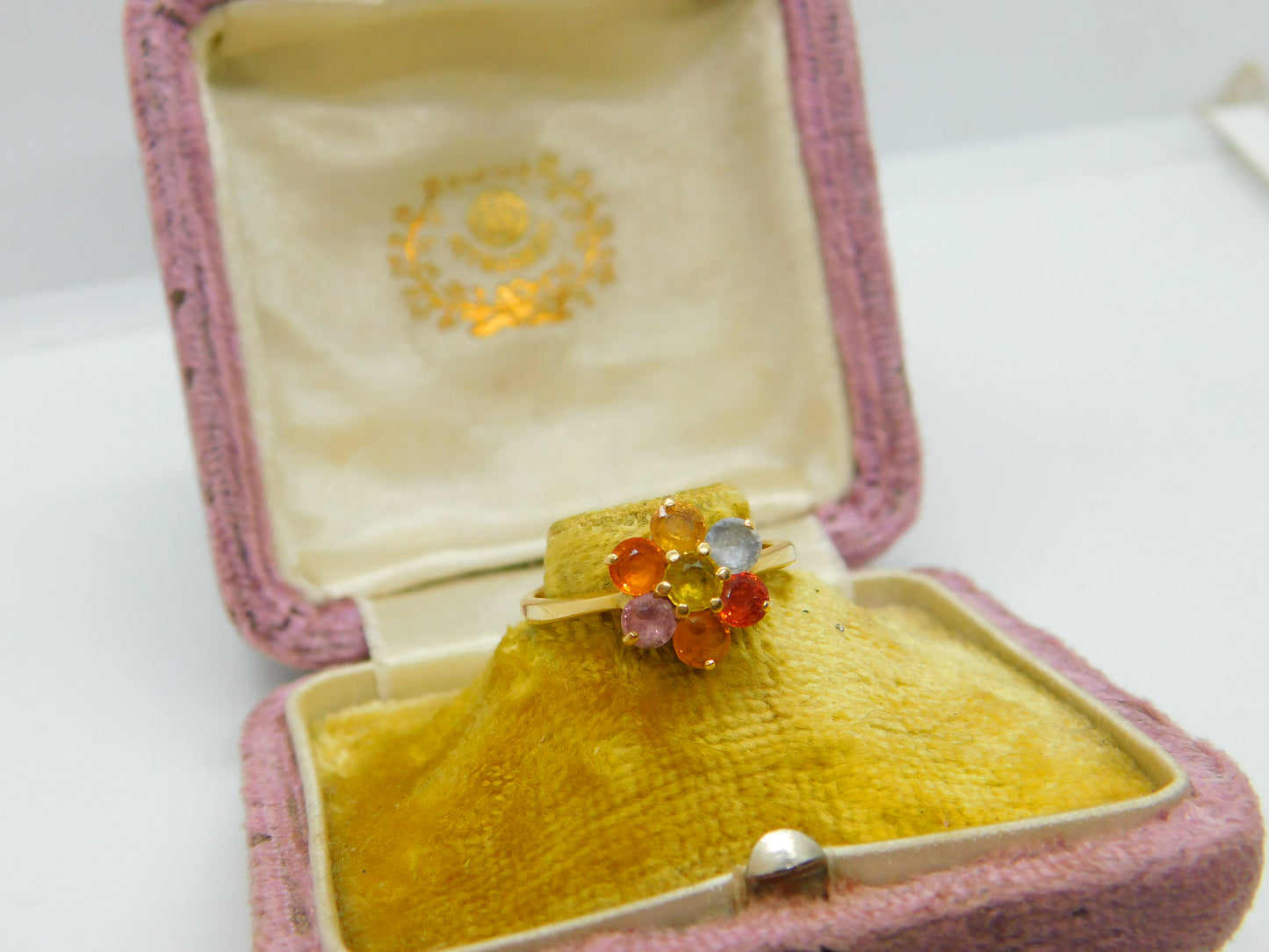 18ct Yellow Gold & Coloured Sapphire Floral Cluster Ring Vintage c1970