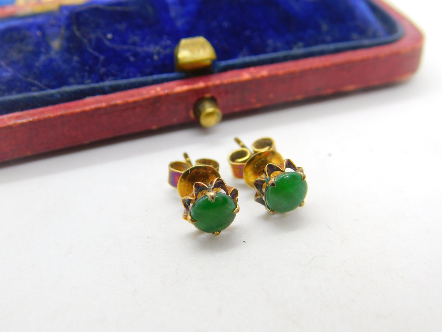 14ct Yellow Gold & Jade Set Stud Earrings Vintage c1960