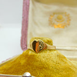 9ct Yellow Gold Love Heart Signet Ring Antique c1940 Art Deco Size N UK