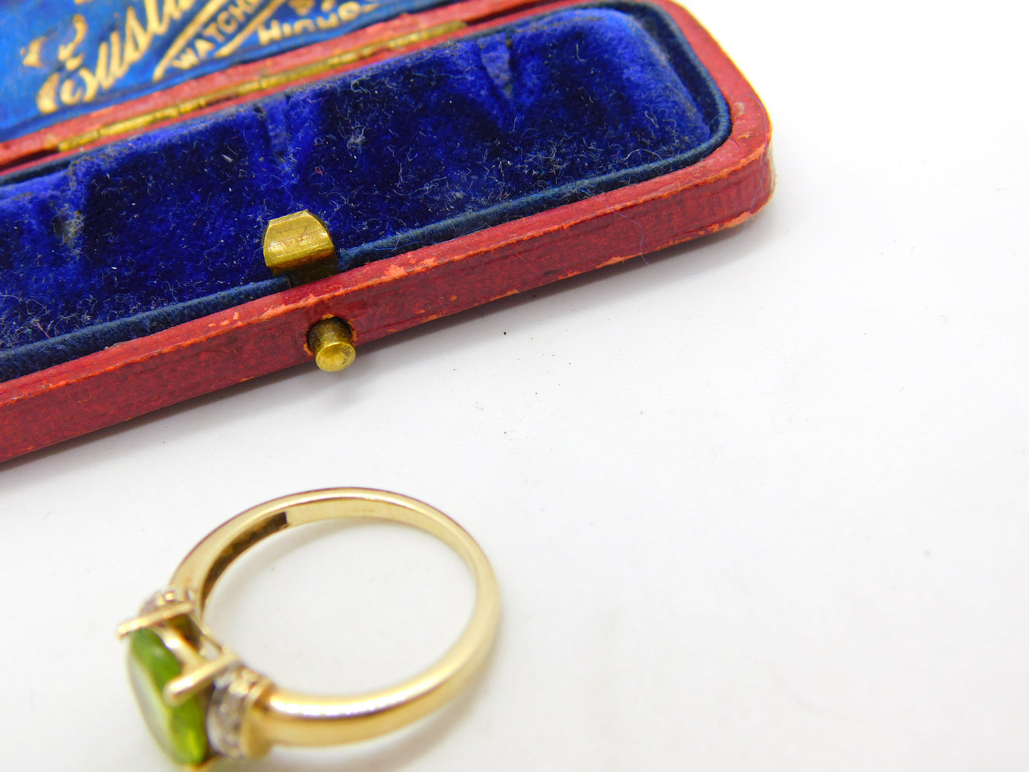 9ct Yellow Gold, Peridot & Diamond Band Ring Vintage c1970 Size J 1/2 UK