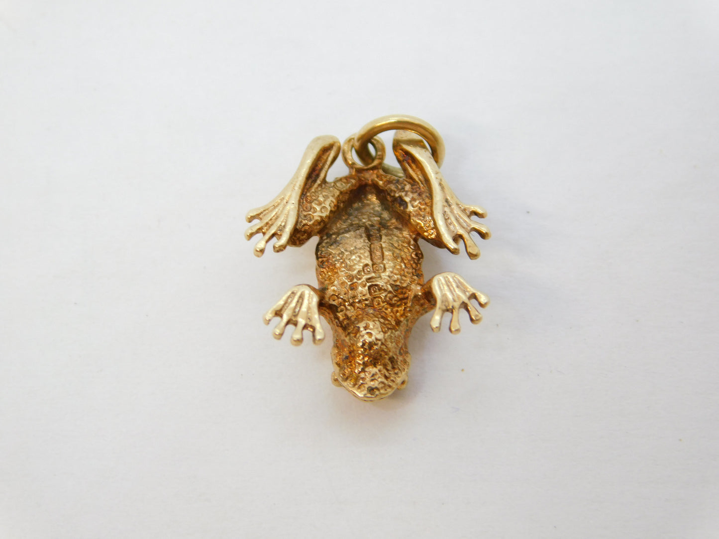 9ct Yellow Gold Frog or Toad Form Charm Pendant Vintage 1974 Birmingham
