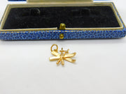 14ct Yellow Gold Skiing Skis & Poles Charm Pendant Vintage c1970